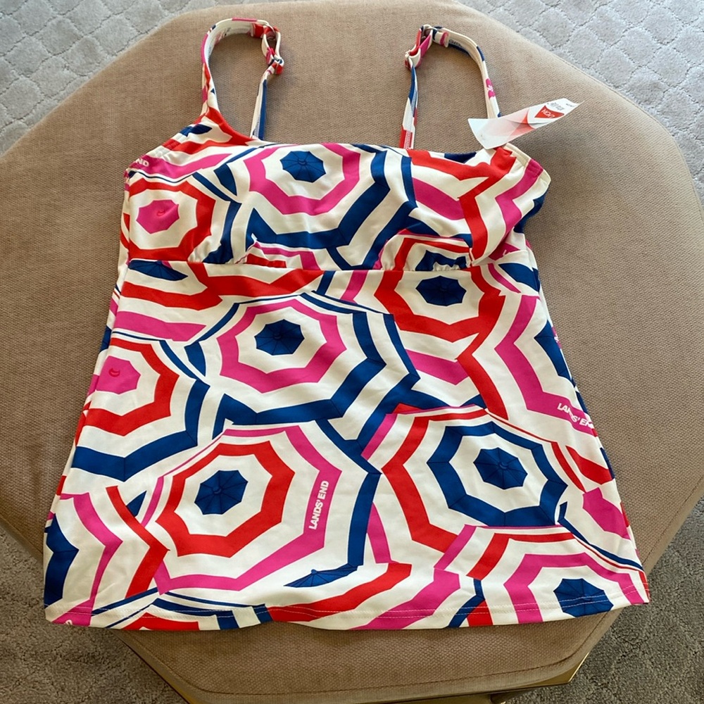 NWT Lands End beach umbrella print tankini swim top size 6